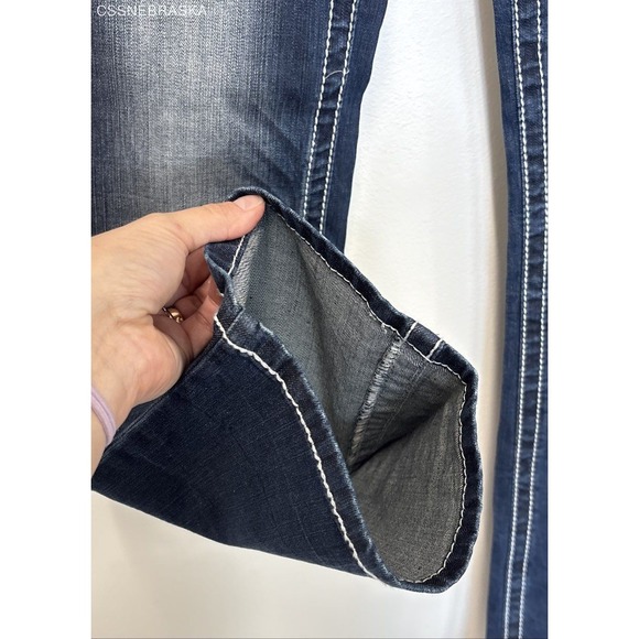 Vanity Blue Premium Original Bootcut‎ Jeans - Size 26x33 - Picture 4 of 10
